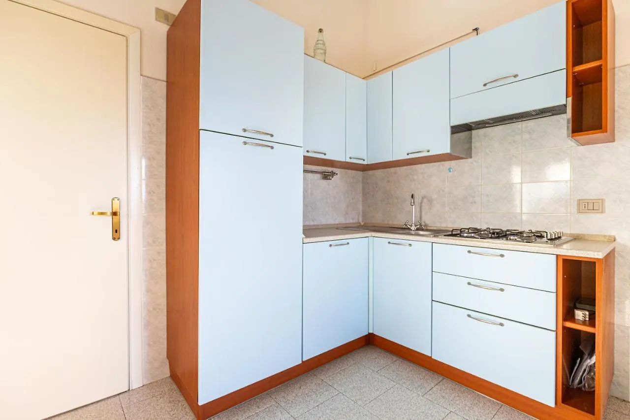 Trilocale A 200 Mt Dal Centro Daire San Teodoro  İtalya