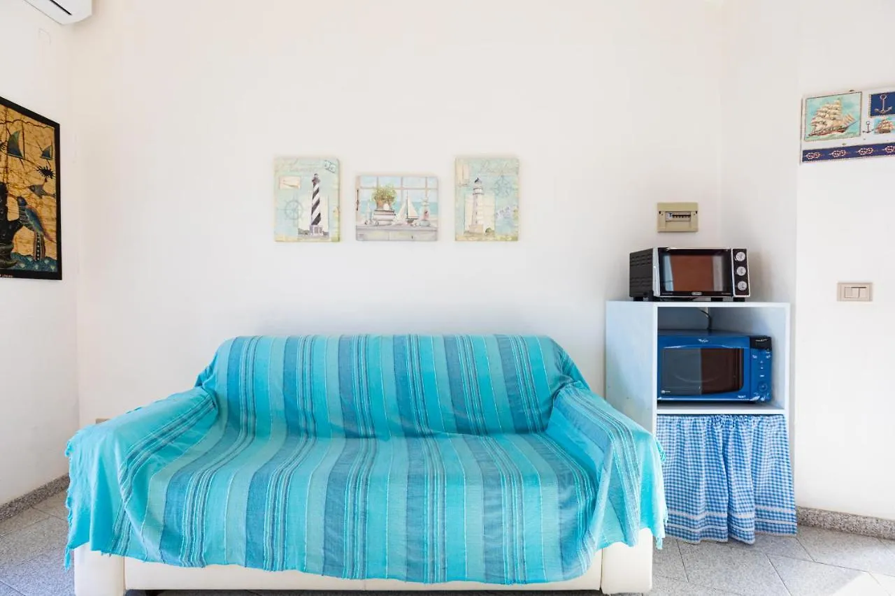 Trilocale A 200 Mt Dal Centro Apartment San Teodoro  Italy