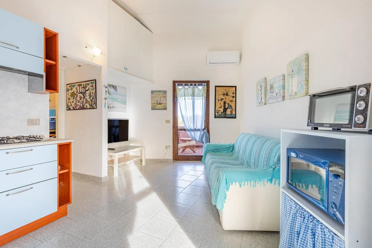 Trilocale A 200 Mt Dal Centro Apartment San Teodoro  San Teodoro (Sardinia)