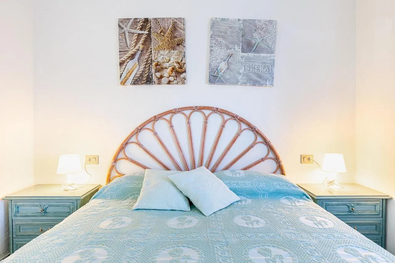 Trilocale A 200 Mt Dal Centro Apartment San Teodoro  Italy