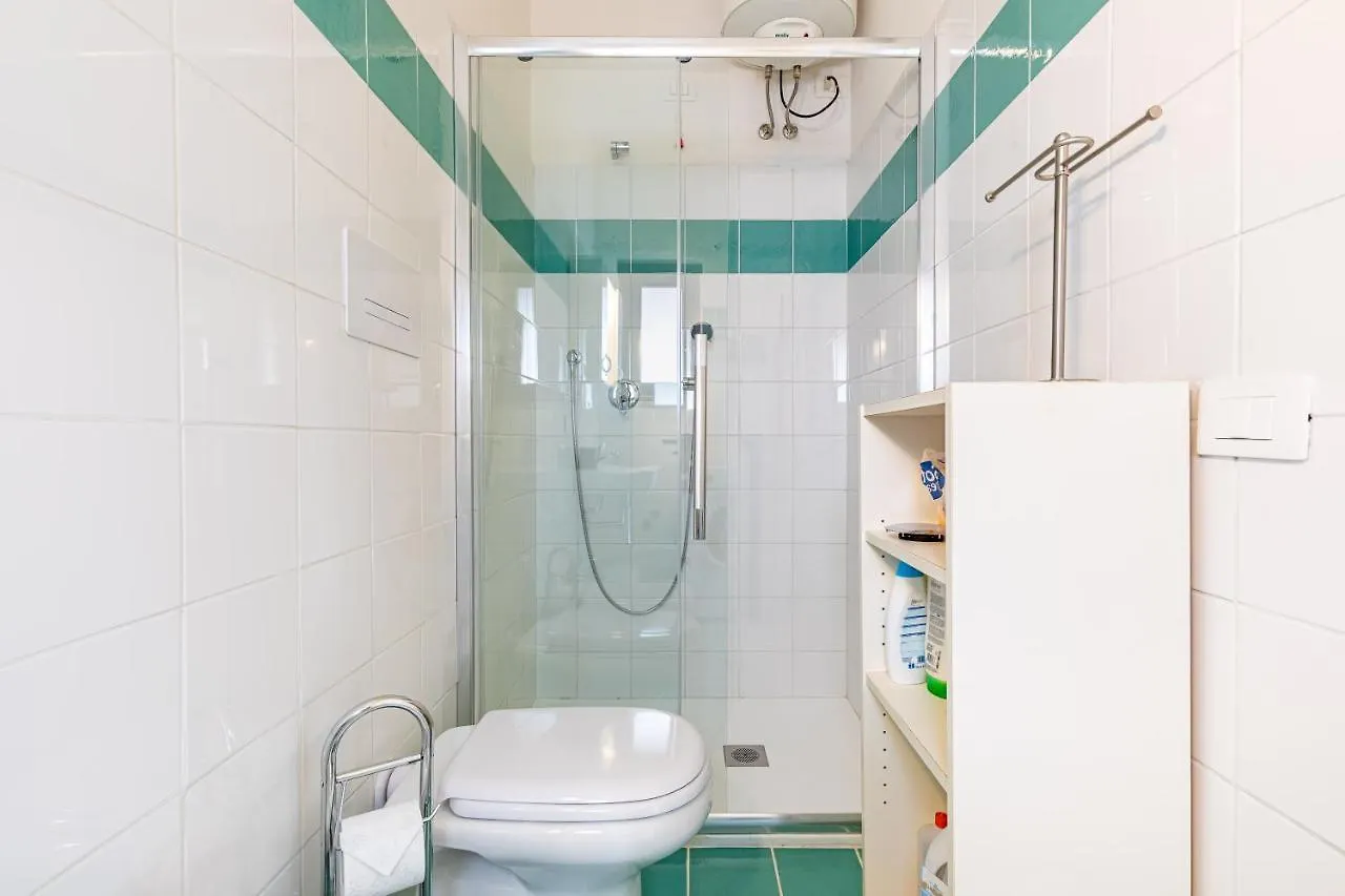Trilocale A 200 Mt Dal Centro Apartment San Teodoro   San Teodoro (Sardinia)